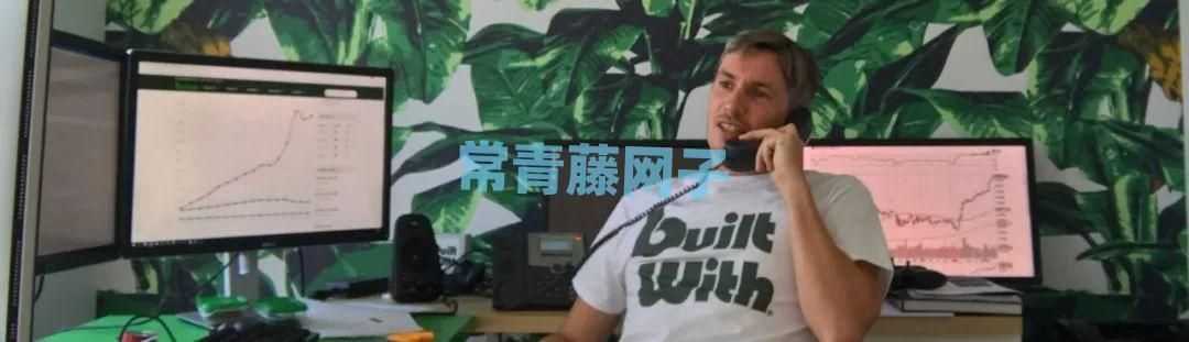 一个人创业写网站，坚决不招人，功能简单，年入1400万美元！